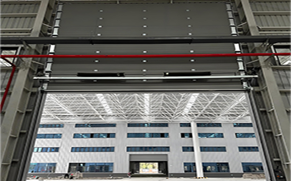 白碱滩工业提升门