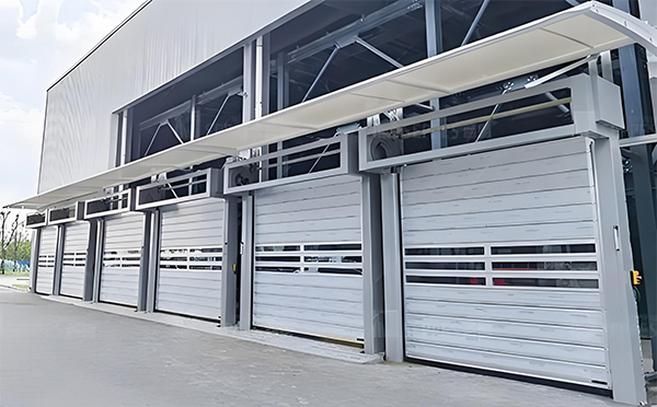 白碱滩快速白碱滩卷帘门防尘密封解决方案