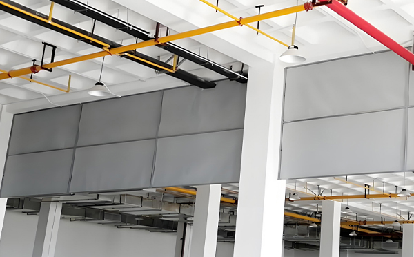 商场防烟分区常闭节点：白碱滩挡烟垂壁高度与控制器接线图解