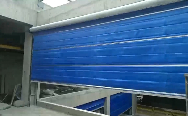 大型物流园区完成白碱滩防火门整体安装工程